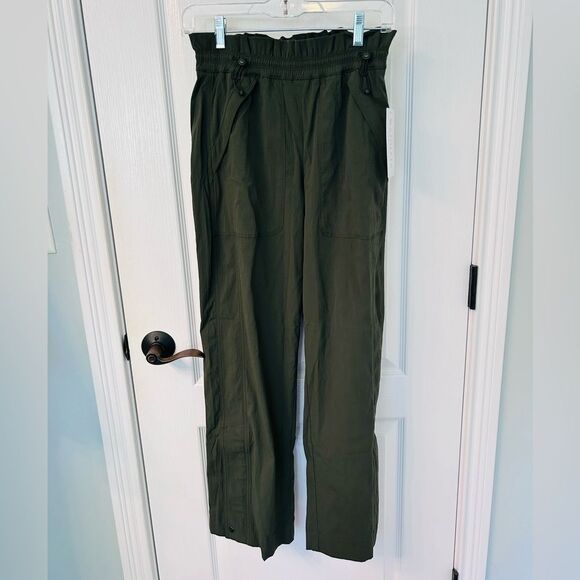 NWT Athleta Trekkie Parachute Olive Green Pants! - Picture 7 of 8